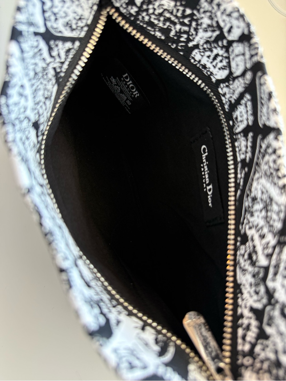 Dior Black and White Logo Canvas Pouch - Picture 5 of 5